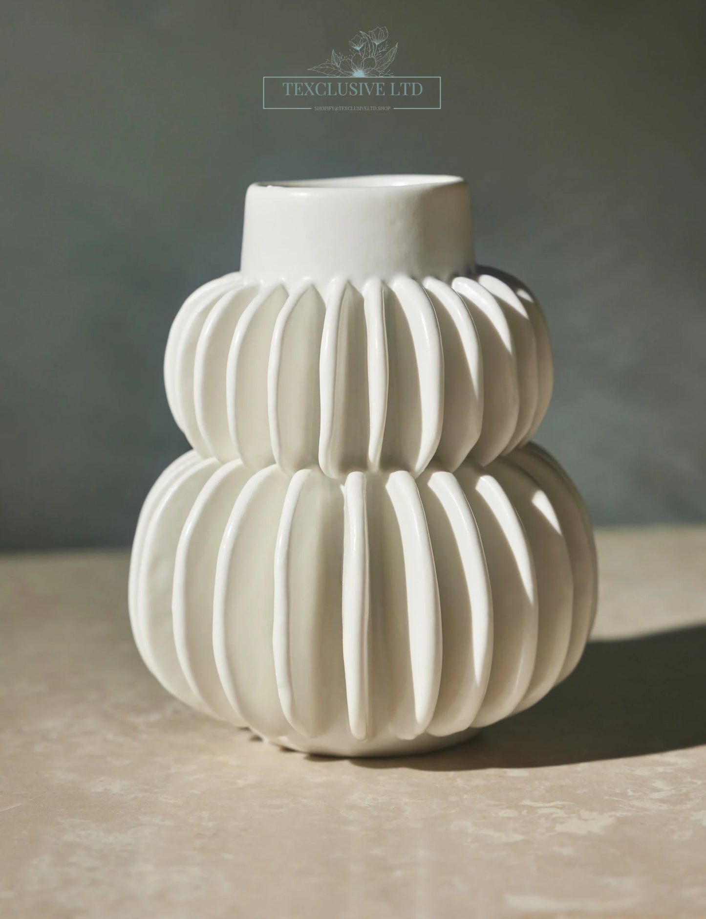 Delilah Vase